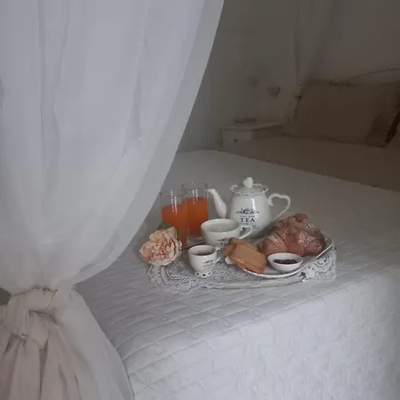 Le Stanze Del Castello - Candida